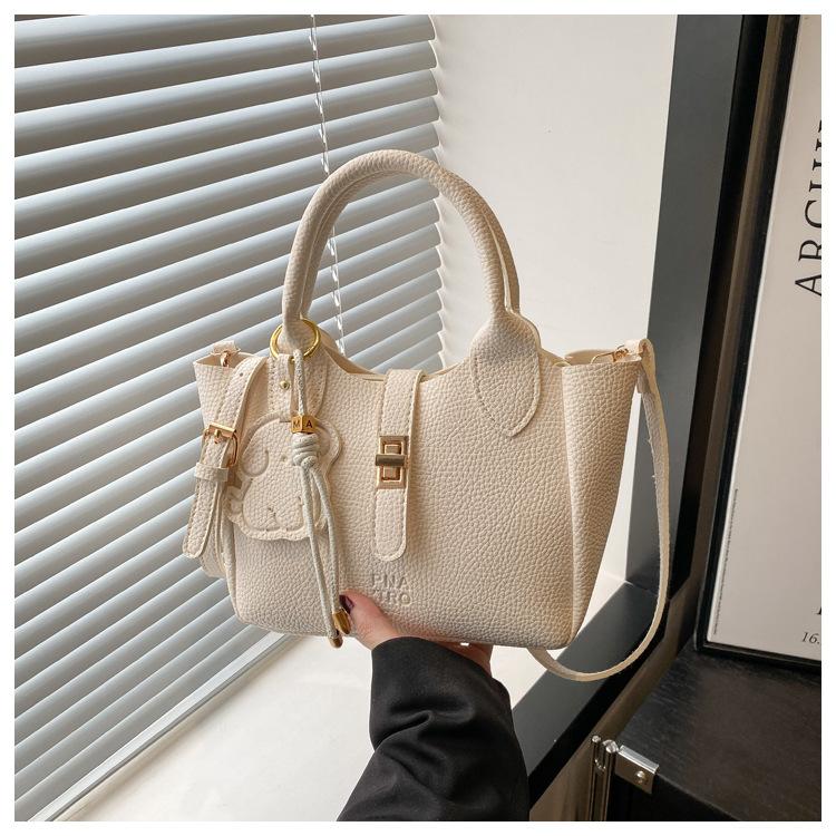 Premium sense bucket bag women's spring and summer versatile work handbag 2025 new Korean version casual shoulder messenger bag