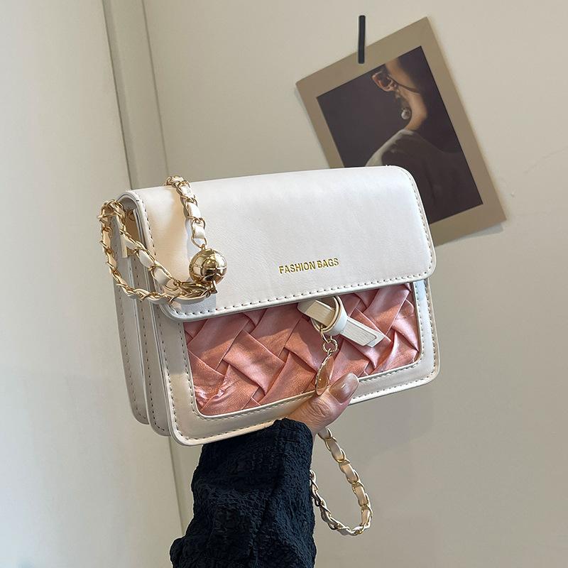 Chain Small Square Bag for Women Shoulder Bag Simple Fashiable Crossbody Bags for Women Purse and Handbags Designer Bags