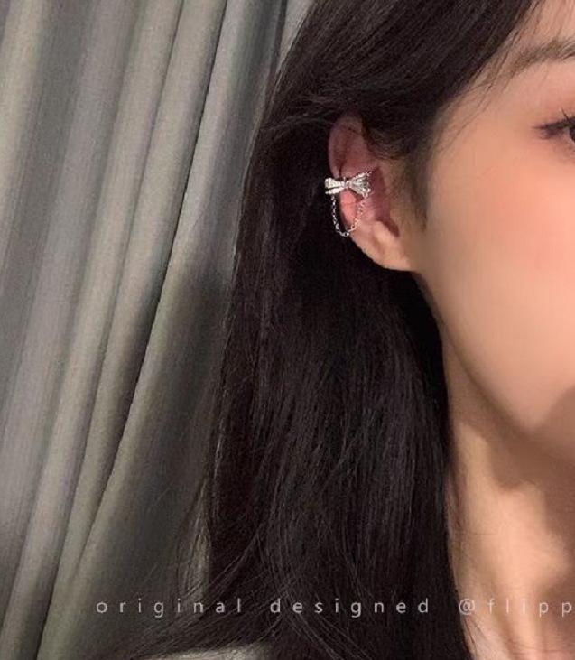 Lychee Jelly Powder Mosquito Coil Ear Clips: Elegant Chinese Style Moisturizing Earrings for Women