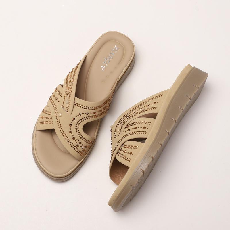 Slope-heeled Flat Rhinestone Slippers for Women Hollowed-out Flip-flops Anti-slip Travel Beach Shoes