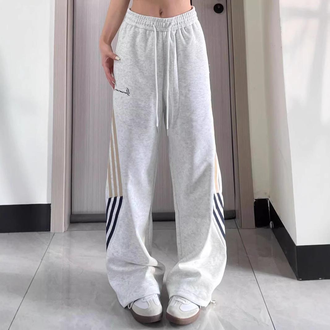 

White-Gray Retro Three-Stripe Wide-Leg Sweatpants S