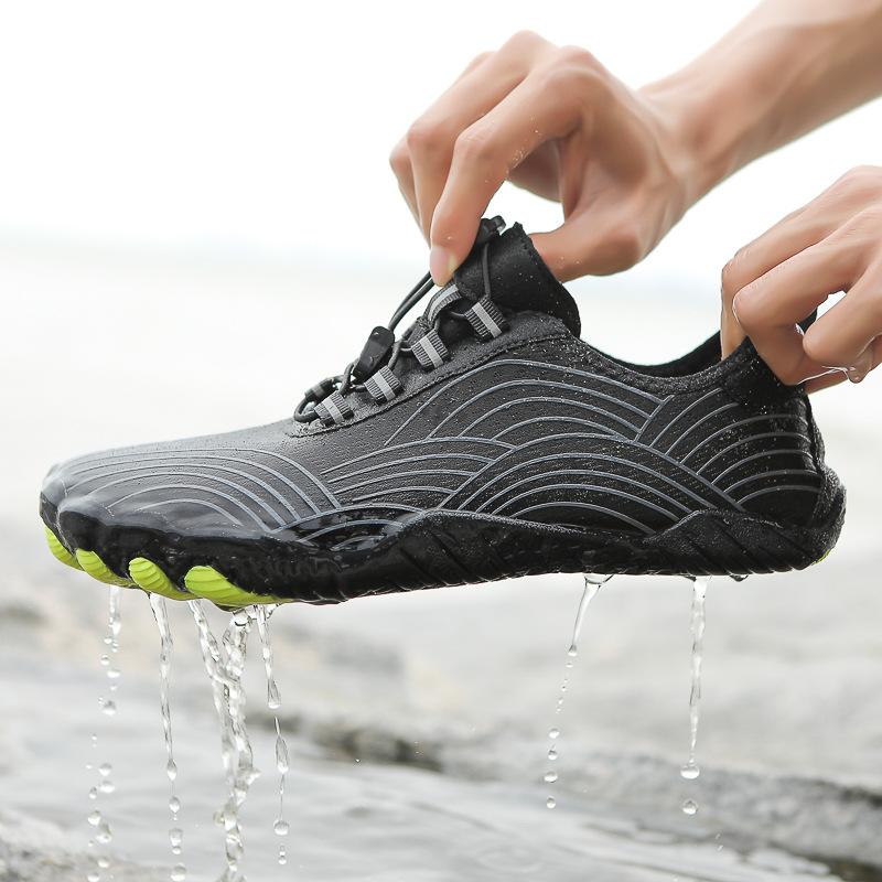 Neue große Wanderschuhe Outdoor Herren- und Damen-Surfschuhe schnelltrocknend Schwimmen rutschfest Paar Wasserschuhe Strand Fünf-Finger-Schuhe
