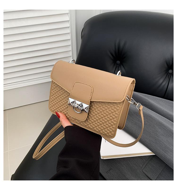 Handbag bag women's 2024 early spring new popular fashion solid color small square bag casual simple shoulder messenger bag tide