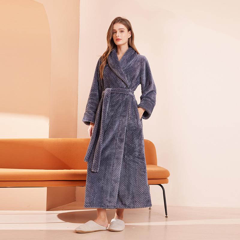 2024 Velvet Plus Size Women's Long Bathrobe - Winter European & American Style for Hotels, Salons, and Casual Wear