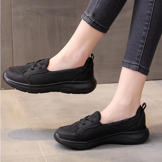 Wearing Lazy Shoes with One Step Cross Border Four Seasons Casual Women's Shoes New Mom's Shoes Low Top Flat Bottom Walking Shoes