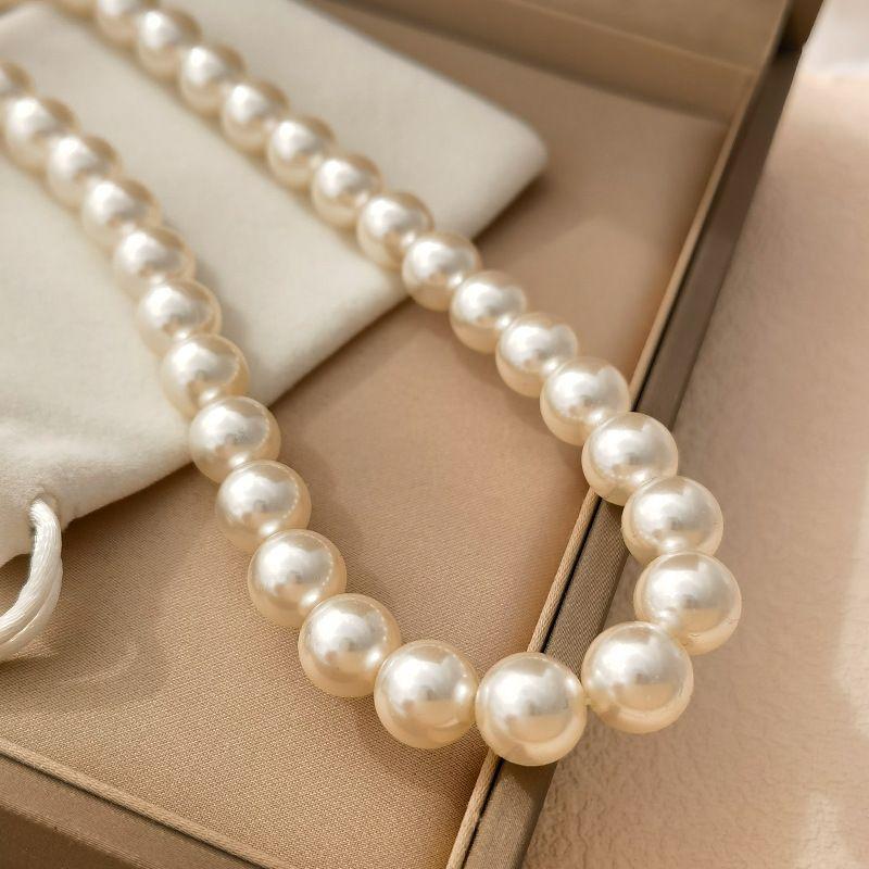 Welfare Fancy Accessible Luxury Spring/Summer New Arrival Earrings Necklace Fashion Elegant Vintage Earrings Trendy Niche Accessories