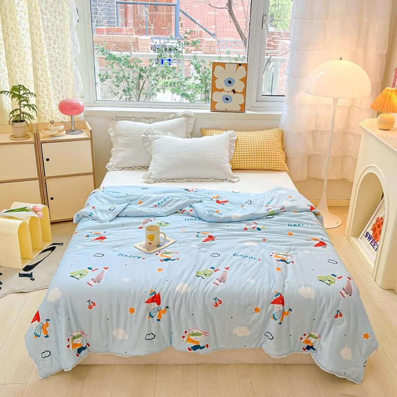 Cartoon Space Bear Rocket Pattern Summer Quilt Skin-friendly Comfortable Air Conditioning Quilted Quilt for Kids Boys Girls