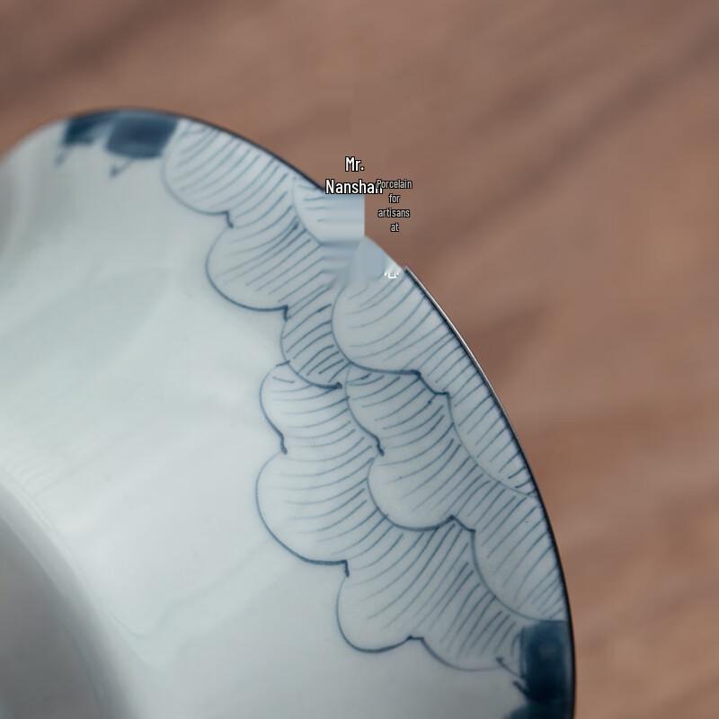 Hand-Painted Ceramic Hibiscus Gaiwan Tea Bowl