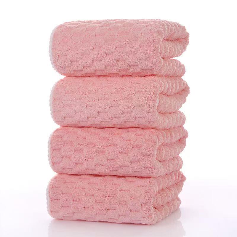 

Cozy Coral Fleece Cloud Grid Bath Towel Set - 4-Piece Absorbent and Soft Household Towels 4-Pack OPP Bag (70*140cm)