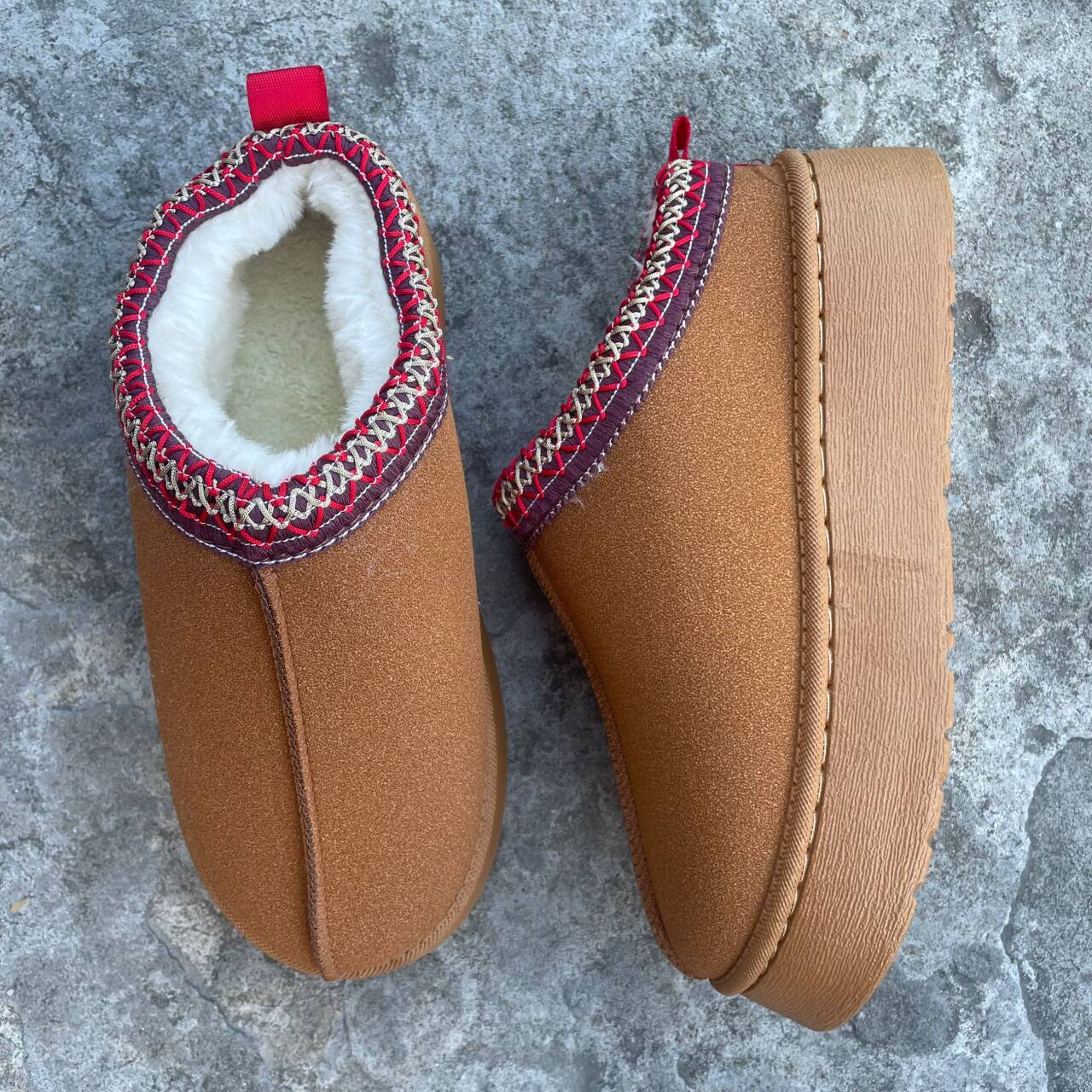 

Зимние ботинки женские зимние мягкие теплые ботинки Baotou с толстой подошвой 43 светло-коричневого