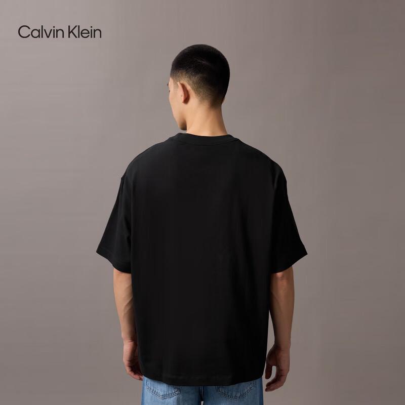 Calvin Klein Jeans Unisex Casual Short-Sleeve T-Shirt