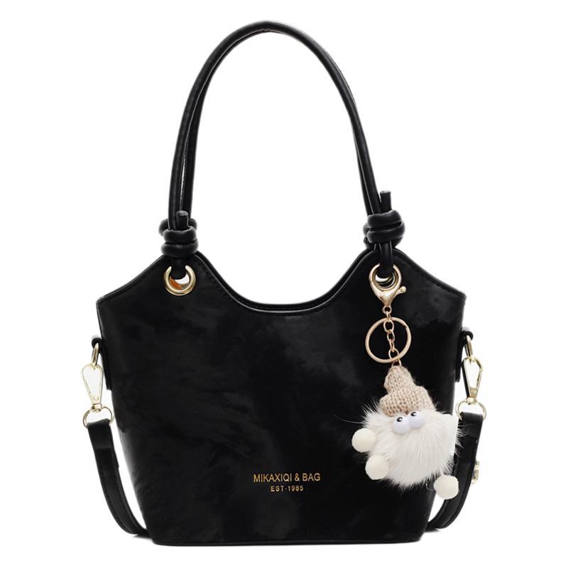 Autumn and winter simple large-capacity commuter underarm bag women's bag 2025 new tote bag versatile oil wax leather shoulder bag