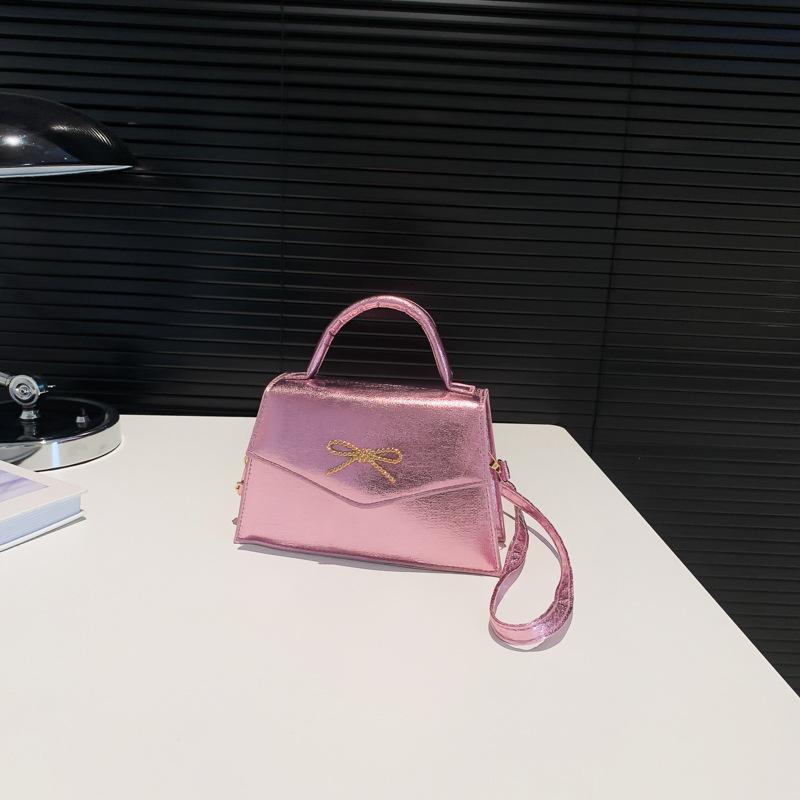 

Bow fashion Internet celebrity personality handbag 2025 summer new versatile ins this year popular small square bag women