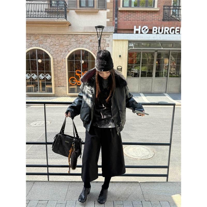 Trendy Street-style Lace-decorated Top Versatile Camisole For Layering Or Wearing On Its Own