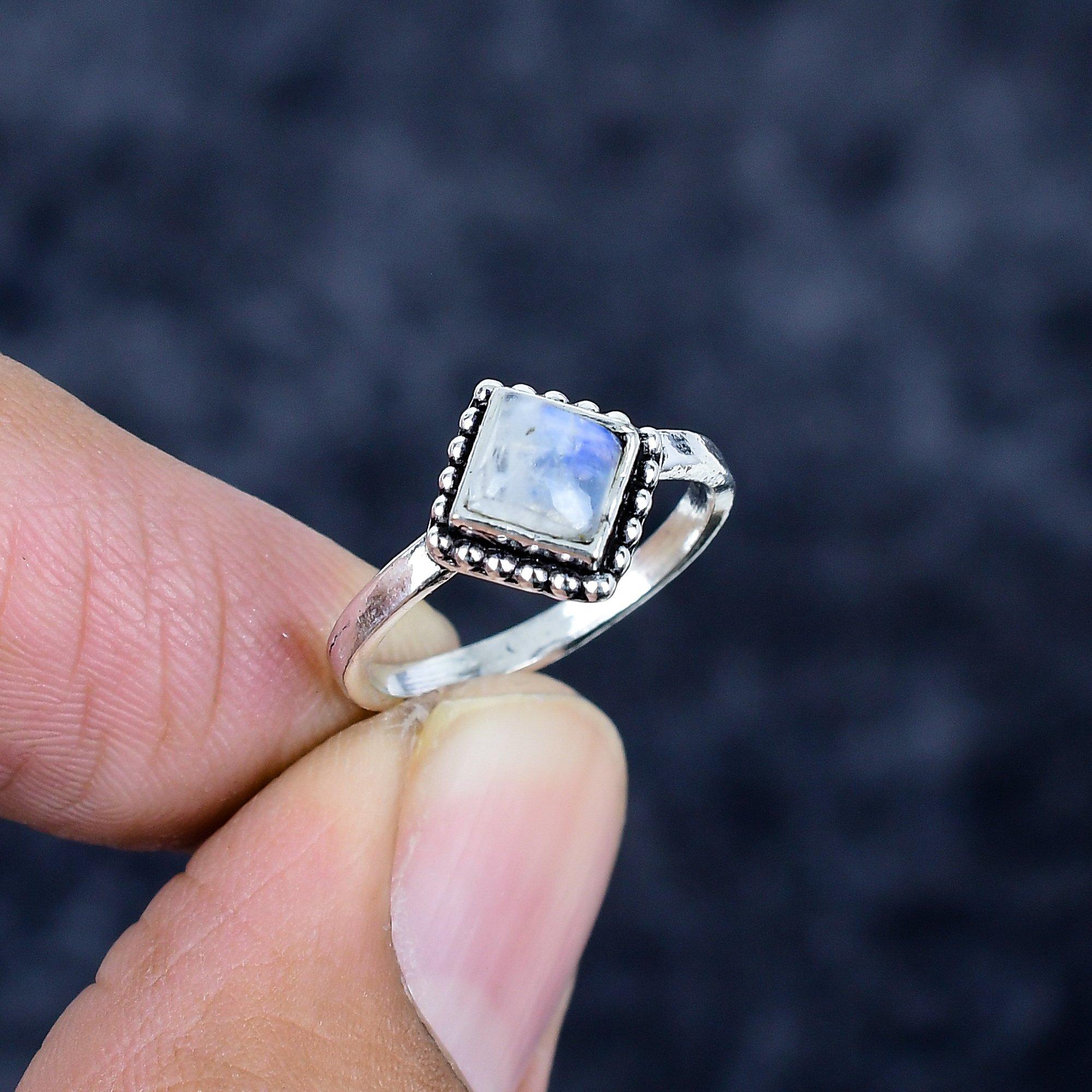 

Rainbow Moonstone Gemstone 925 Sterling Silver Jewelry Ring Size 4.5 MM-3459