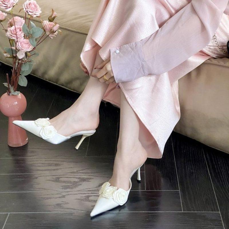 Fashion Pointy Slip-on Slippers Women's Fashion Baotou Shallow Mouth Flower Set Foot Anti-slip Wear-resistant High Heels