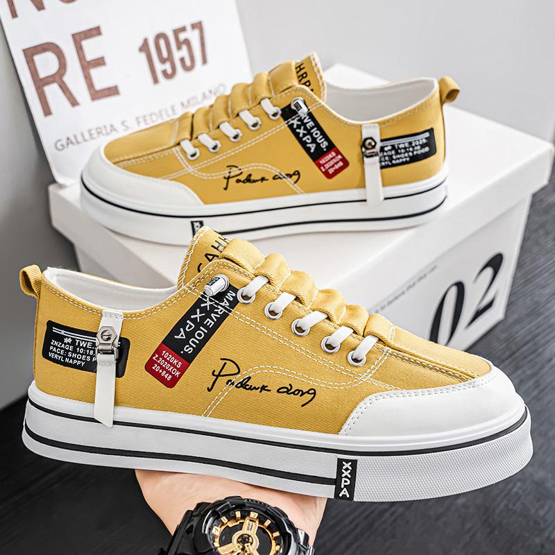 New Men's Classic Four Seasons Fashion Low Top Skateboarding Shoes Comfortable Soft Sole Sneakers