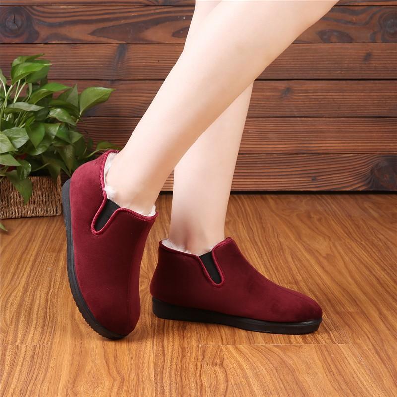 

New Fashionable Winter Warm Wool Shoes with Soft Sole and Anti Slip Properties