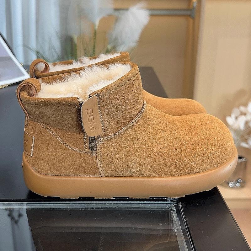 Soft leather Birkenstock small short boots snow boots women's 2025 new winter thickened Northeast thick-soled non-slip thermal cotton shoes