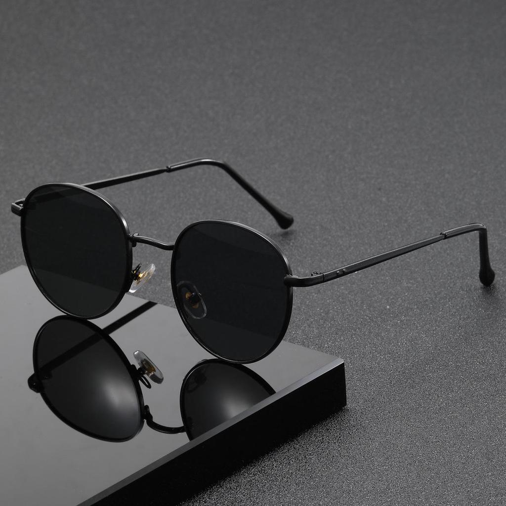 Men's Retro Oval Sunglasses - Cool Small Round Frame Driving and Groomsmen Glasses