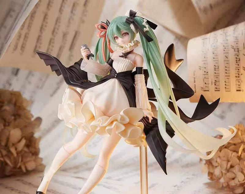 Hatsune Miku Action Figure Singer Style With Microphone Two Dimensional Beautiful Girl Desktop Ornament Collectible Toy For Fans
