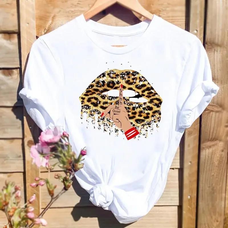 Ženy Tričká Leopard Love Heart Print Móda Grafika T Top Krátky rukáv 90. roky Roztomilé jarné letné tričko Dámske tričko s tričkom