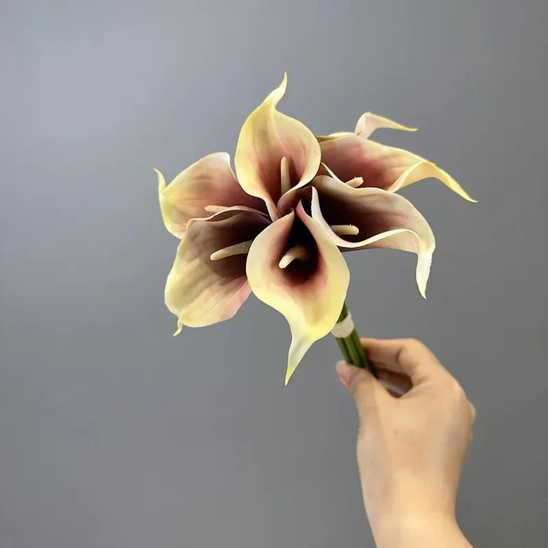 

2pcs Artificial Flowers Soft Glue Calla Lilies Bouquet Real Touch Simulation Flower Orange Calla Lily Auditorium Decoration кавовий