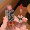 Weicher, matter, samtiger Lippenglanz, matt, lang anhaltende Farbe, klebt nicht leicht am Becher, Lipgloss, aufhellender Lippenstift