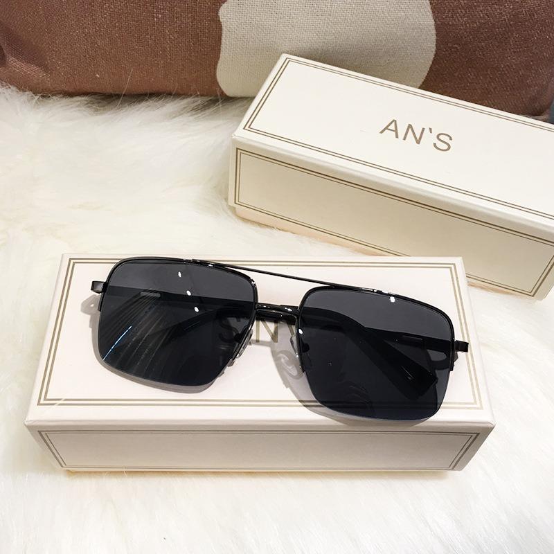 Vintage Square Frameless Man Sunglasses Classic Sunglasses Women Wide Bridge Metal Frame Black Lens Driving Eyewear