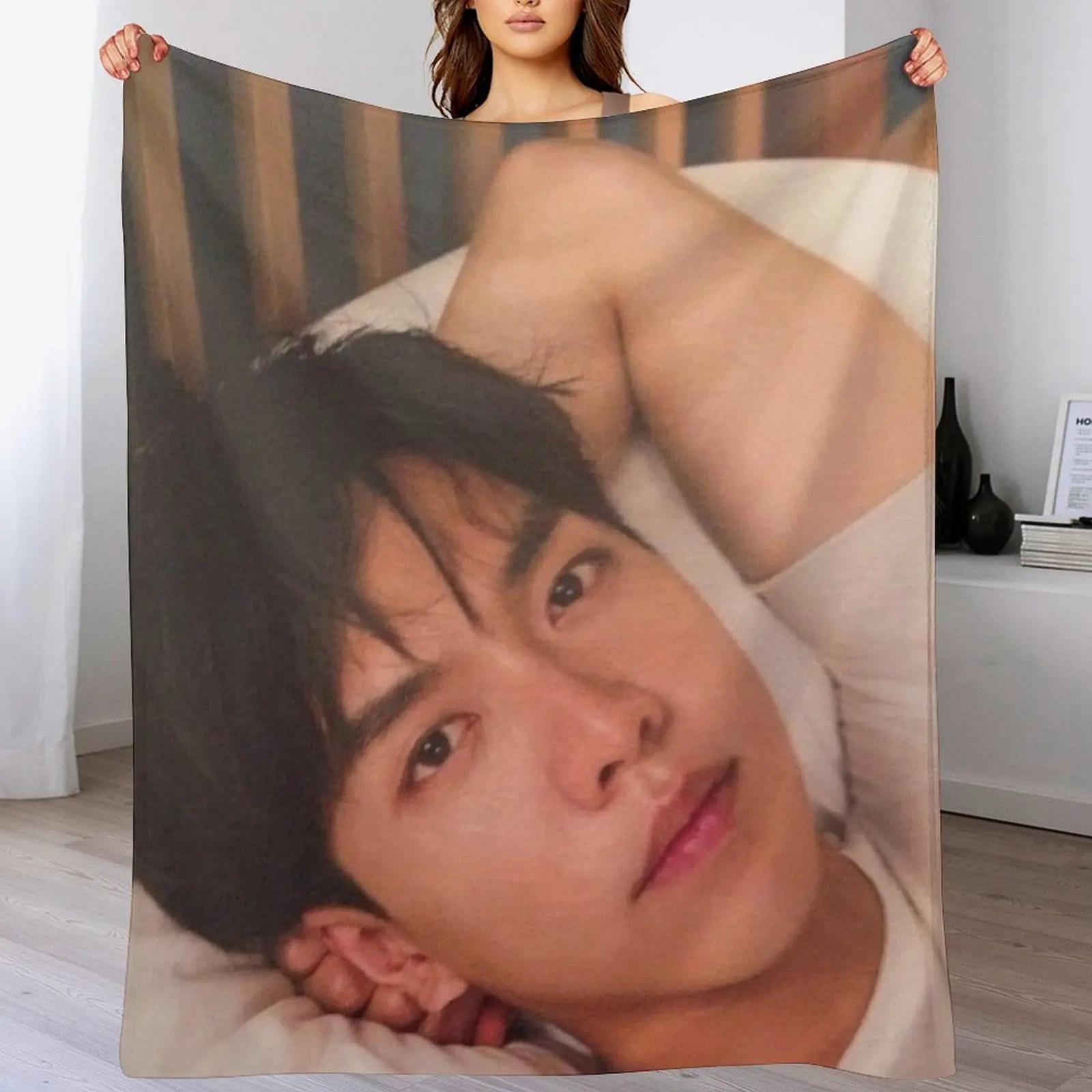 Плед Ли Сын Ги Мужской Мягкий Теплый Плед для Дивана Size: 75*100cm, Weight: 230 GSM