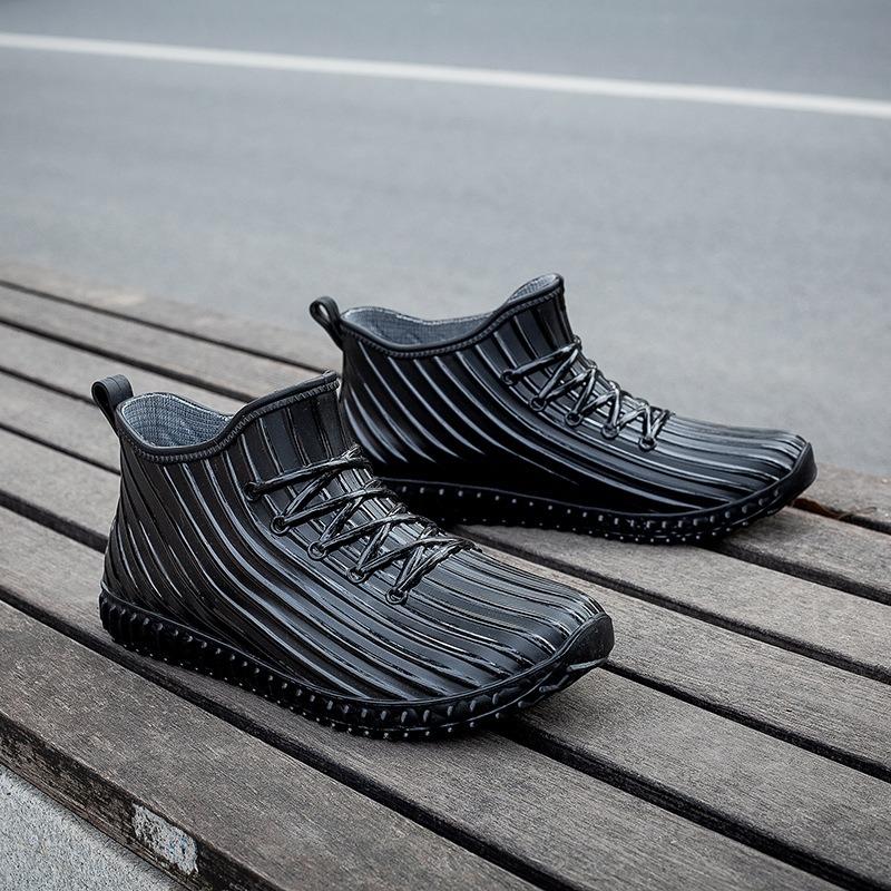 Rain shoes men's short non-slip and wear-resistant rubber shoes new fashion outdoor fishing water shoes kitchen car wash velvet rain boots