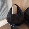 Casual relaxation large-capacity bag women's autumn and winter commuting shoulder bag suede tote bag