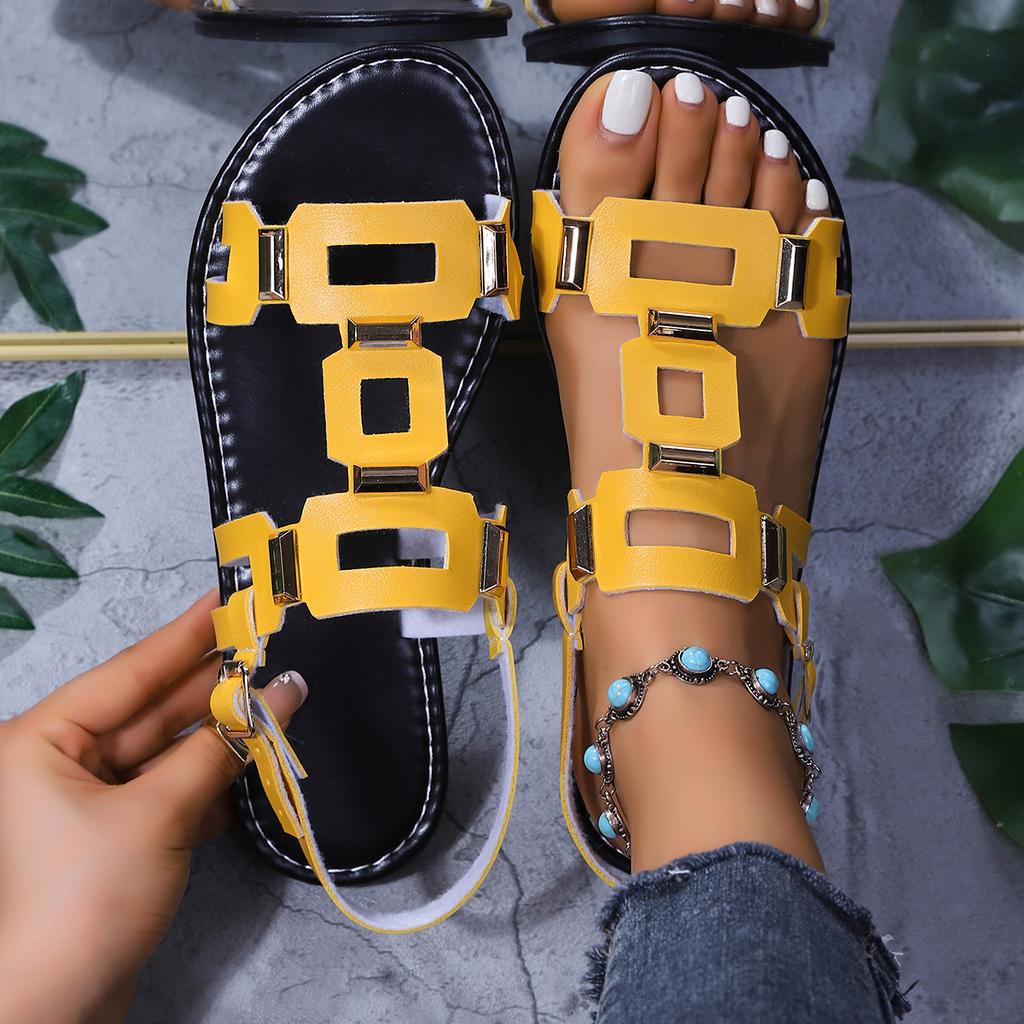 Fashion 2025Summer New Round Headed Leather Ladies' Sandals Flat Casual Beach Shoes Comfortable Footwear with Metal Decoration for Women