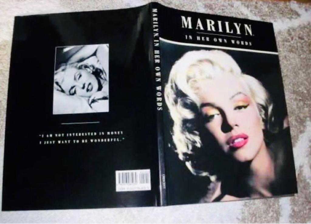 [USED] Marilyn Monroe photo book, rare dead stock