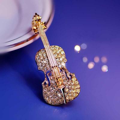 Creative Violin Pins Punk Brooches Crystal Rhinestone Musical Instrument Brooches Pin Jewelry Accessories Brooch