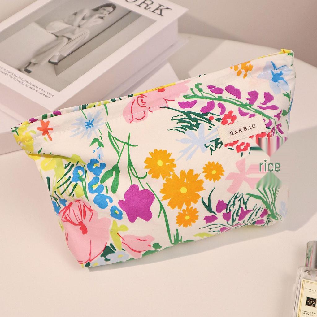 Assorted Floral Makeup & Skincare Travel Bag - Portable & Stylish for Organizing Essentials
