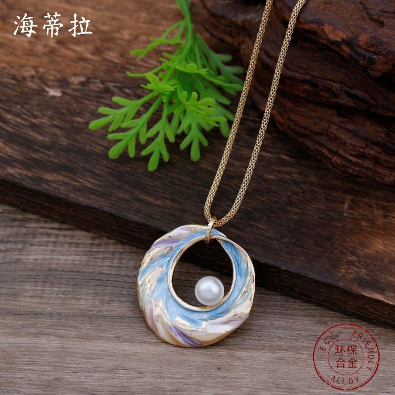 New Enamel Color Hollow Ring Pendant, Women's Creative Simplicity and High Sense Irregular Ring Necklace