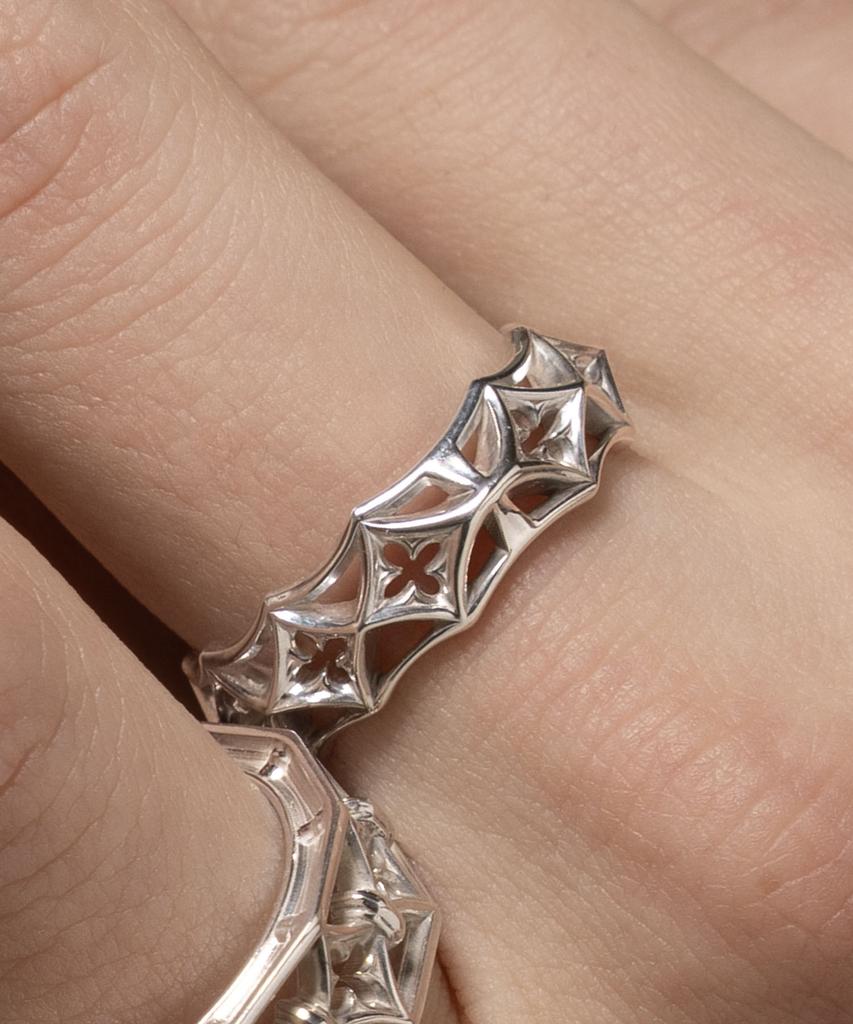 Vivus Ventana Edge Silver Ring