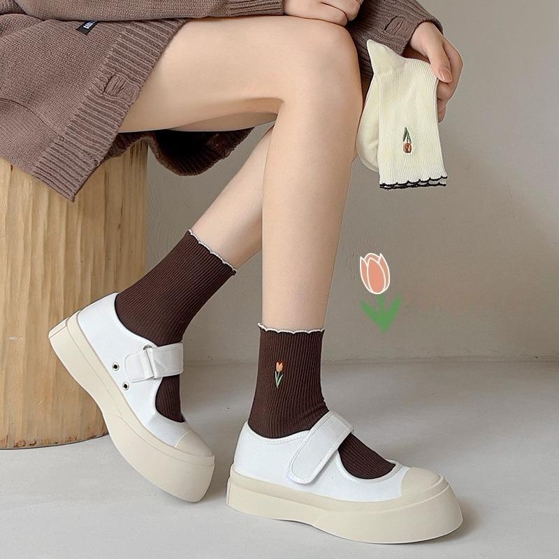 3 Pairs of Women's Socks Set Spring and Summer Thin Breathable Ruffle Edge Socks All Cotton Cute Women's White Printed Socks