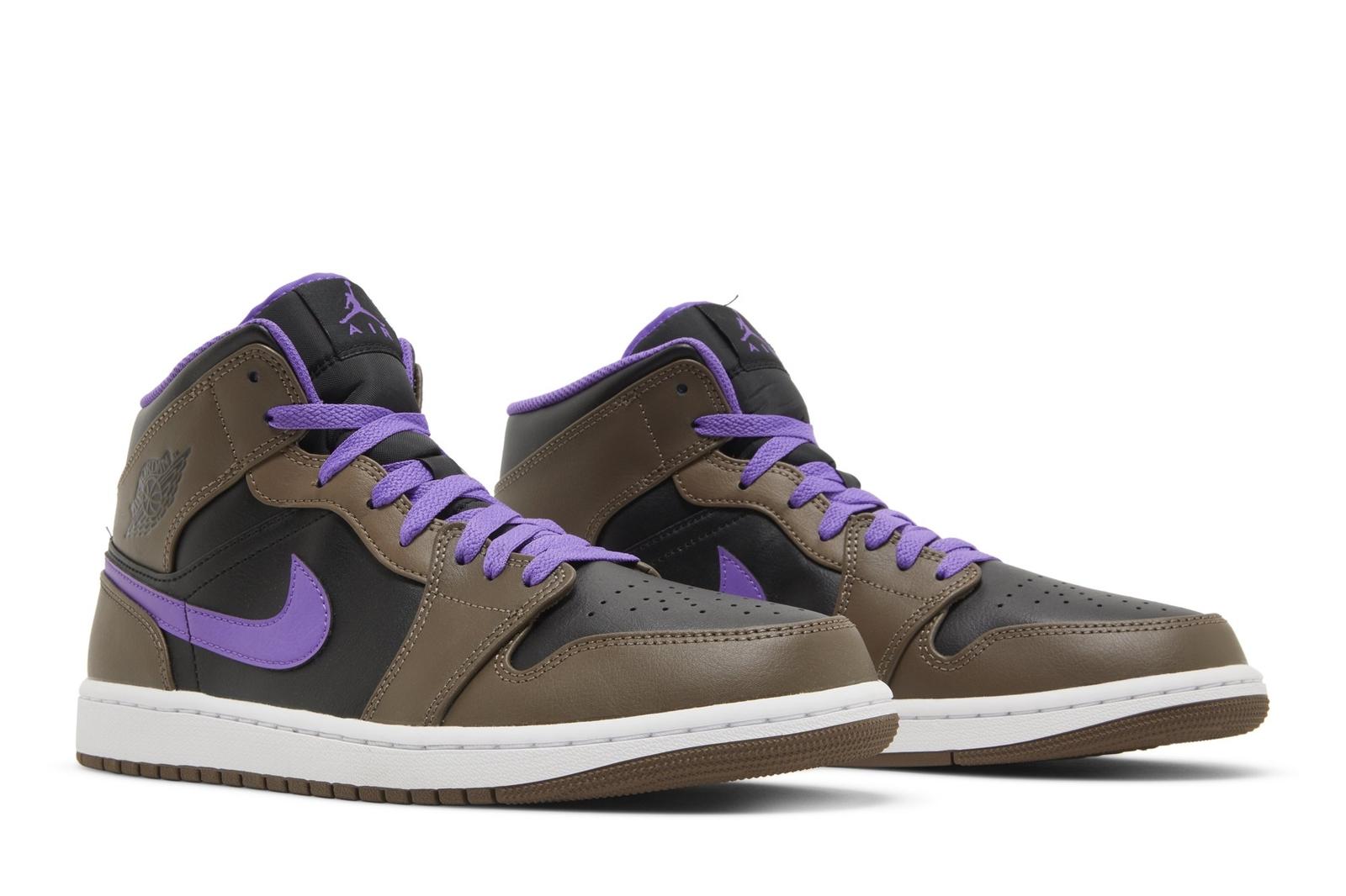 

Air Jordan Air Jordan 1 Mid Palomino DQ8426-215 41