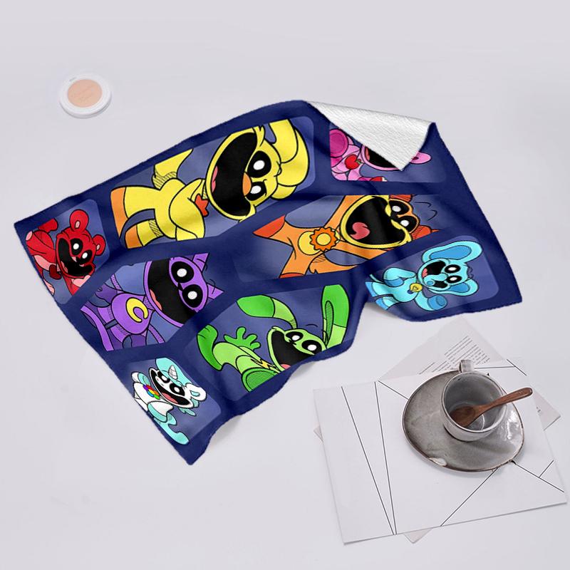 Beach Towel with Smiling Critters Pattern - soft,absorbent,machine washable Lightweight&Modern,swimming,Travel Essentials