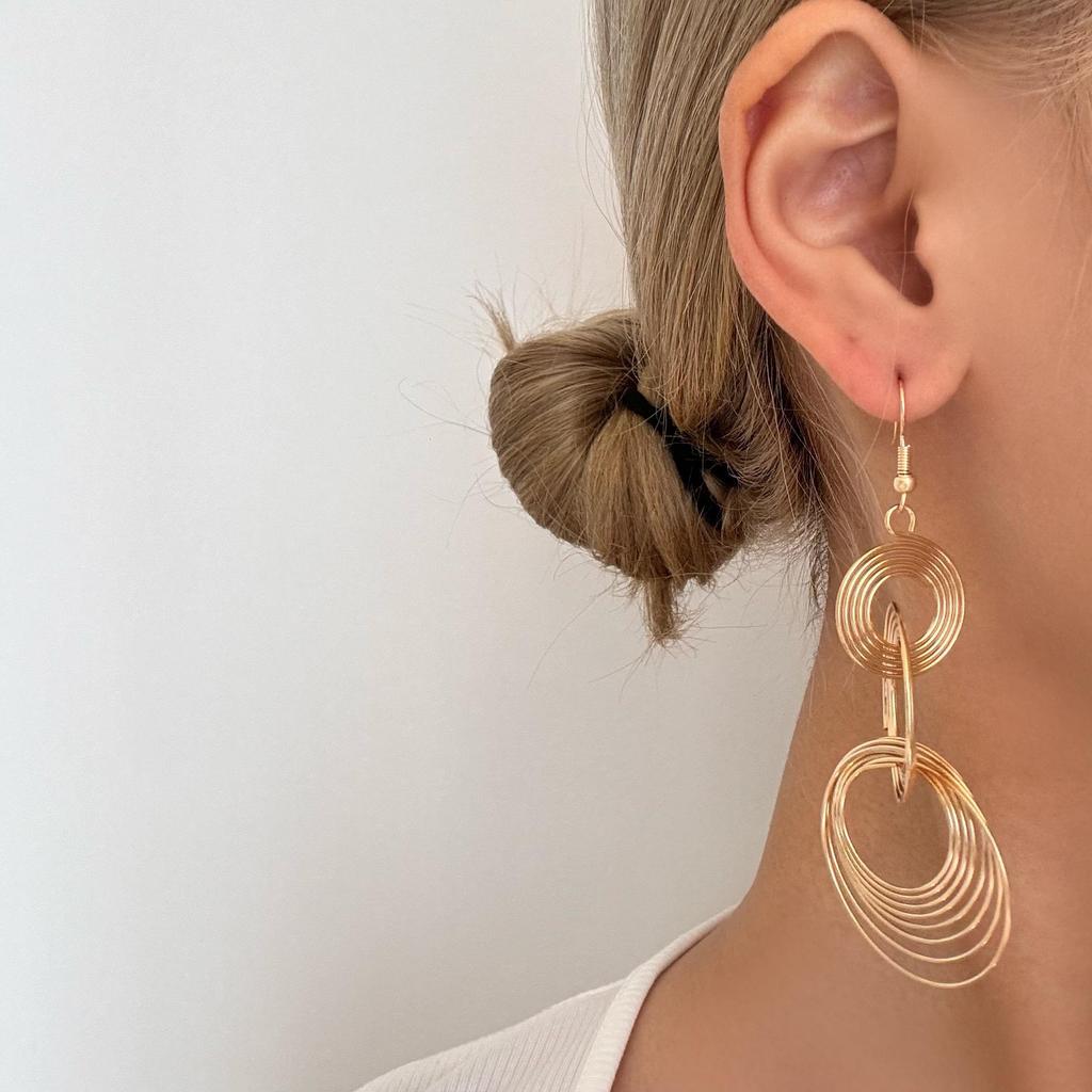 European & American Geometric Circle Metal Long Pendant Earrings - Bold, Simple, Stylish Studs for Women