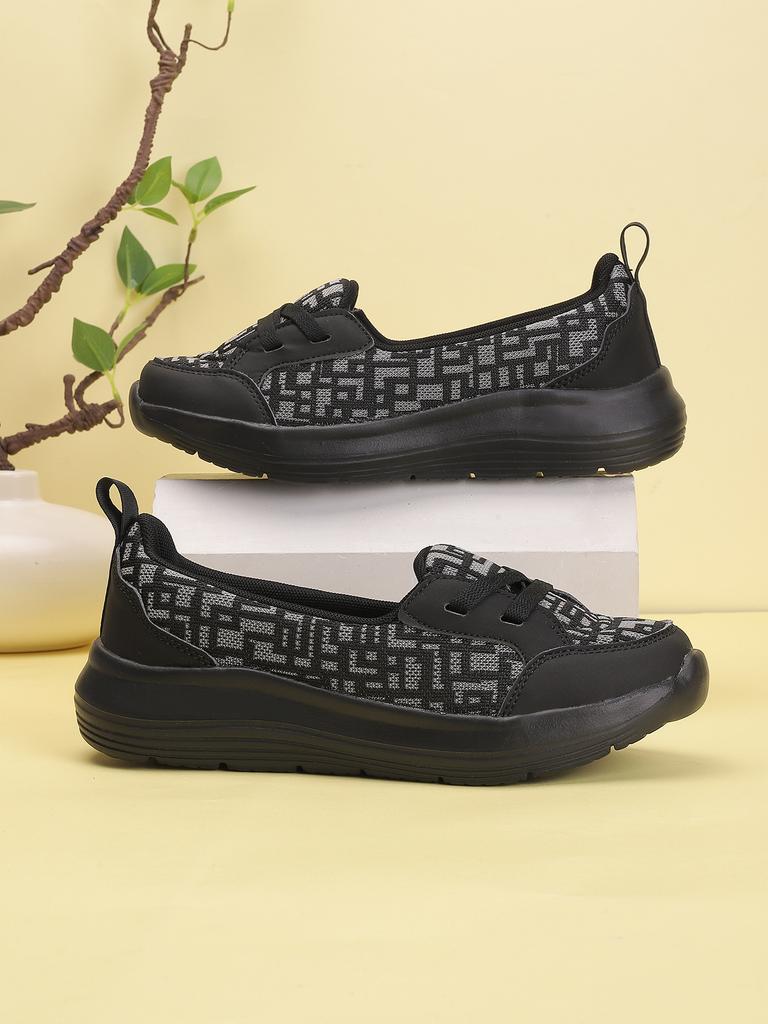 2025 Hot-selling Foot-fitting Lazy Shoes, One Pedal, Four-season Casual Women's Shoes, Mother Shoes, Low-top Flat-bottomed Walking Shoes