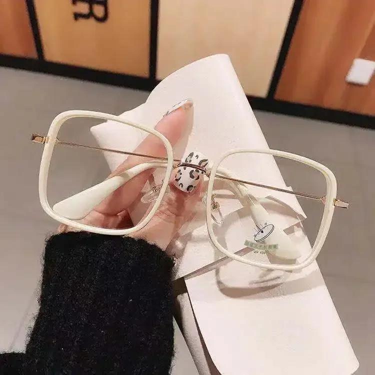 Square Blue Light Blocking Glasses Man and Women Pink Wine Black Square Frame Eyeglasses Fashion Vision Spectacles