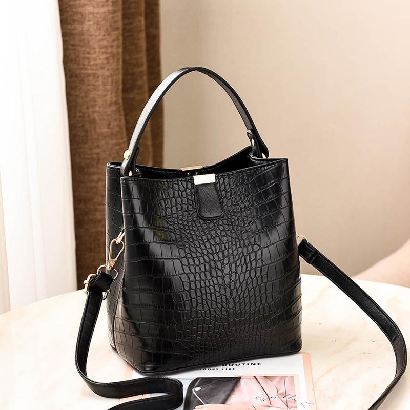 Hot-selling bags women's bags new versatile bucket bags crocodile pattern shoulder messenger bags