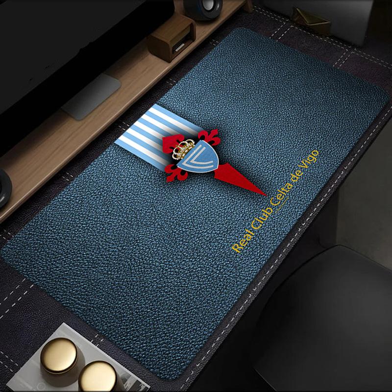 Celta Vigo Crest Glowing Mouse Pad, Rubber Base, Mouse Pad for Gamers and Office Use, Gaming Desk , Easy To Clean Mat Christmas fan gifts