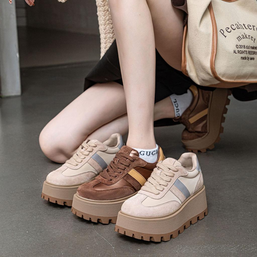 Leather thick-soled heightening muffin shoes for women's 2025 autumn and winter new turning fur lace-up casual shoes for women's casual versatility