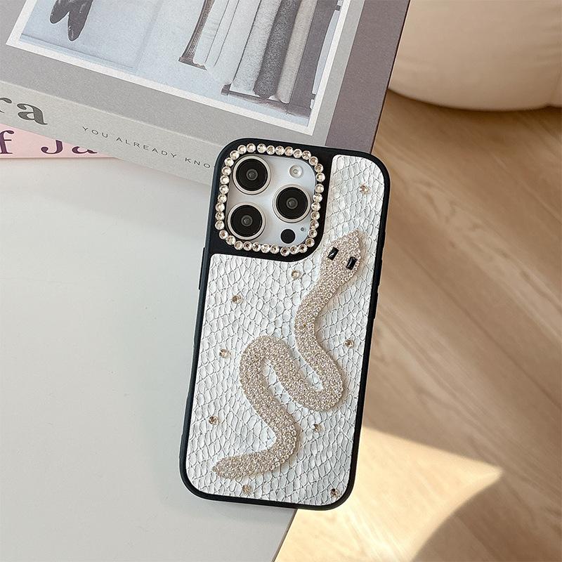 

Silver Snake Rhinestone Mobile Phone Case Is Suitable For Apple 17Promax Solid Color Leather Iphone16 Light Luxury Fashion 15Plus iPhone 17Promax