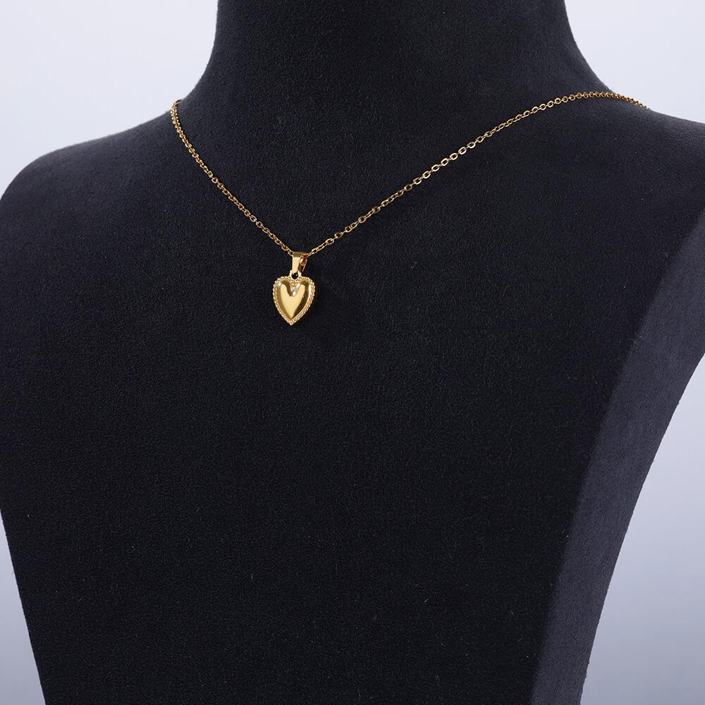 Twisted Heart Necklaces for Women Stainless Steel Gold Color Necklace Choker Retro Retro Aesthetic Jewelry Accessories Collar