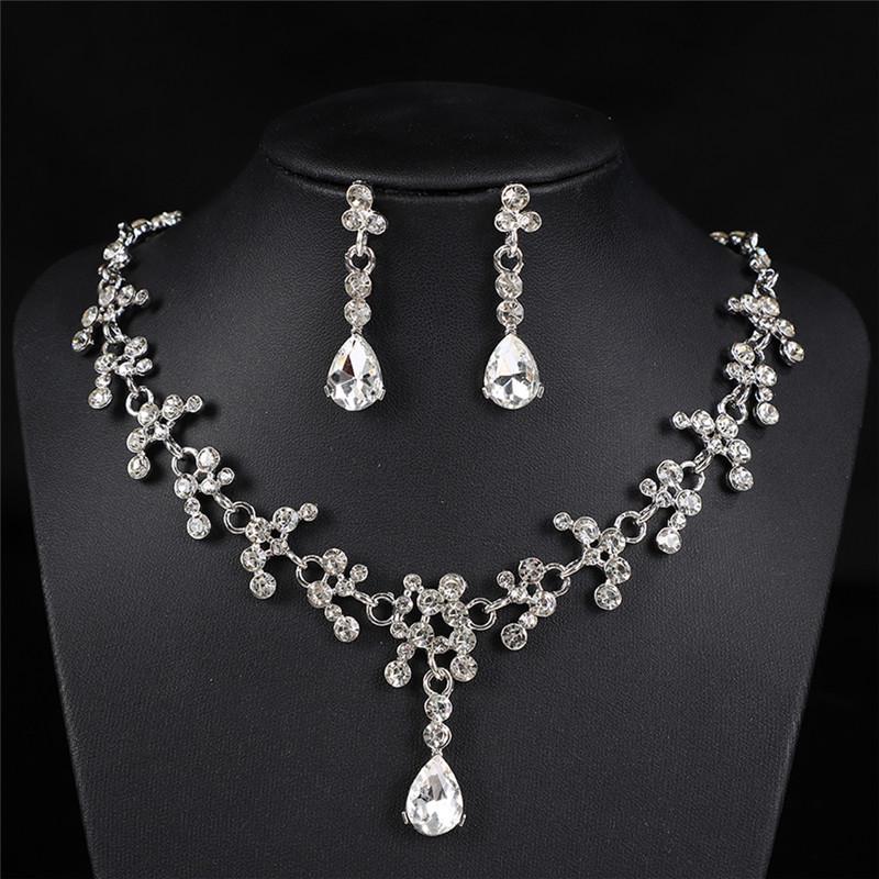 Elegant Bridal Jewelry Set: Crystal Earrings & Necklace for Weddings